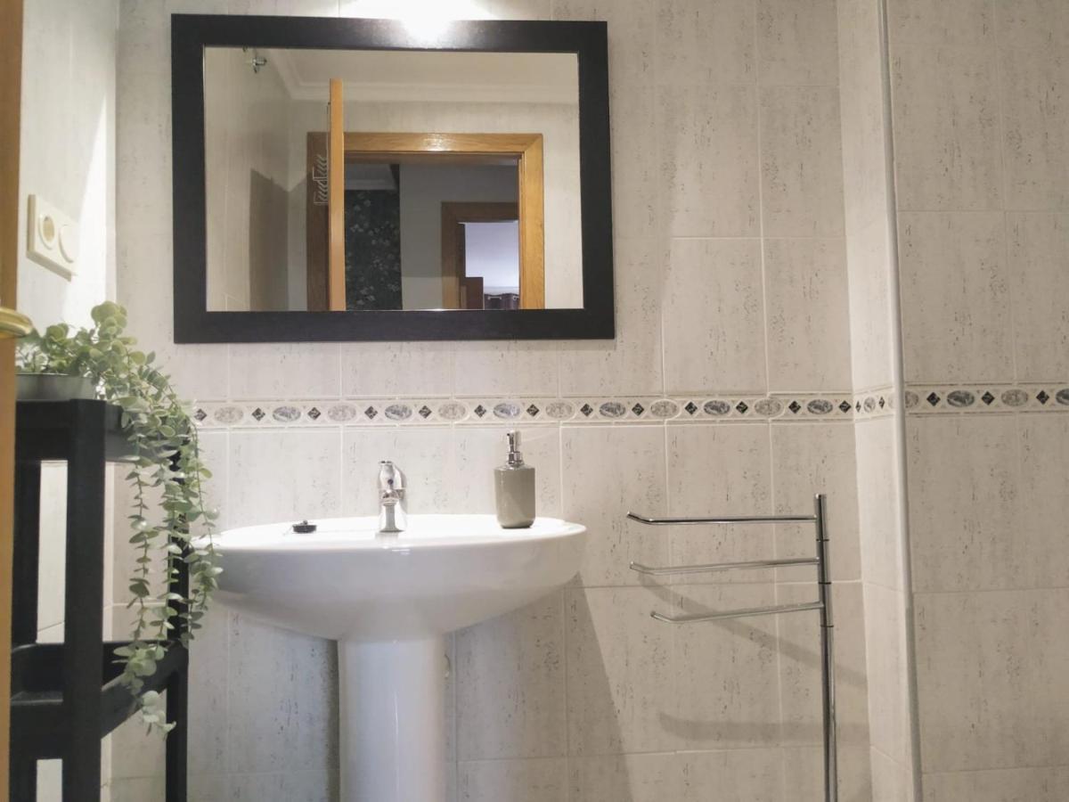 Apartamento En Oviedo,Wifi Ngoại thất bức ảnh
