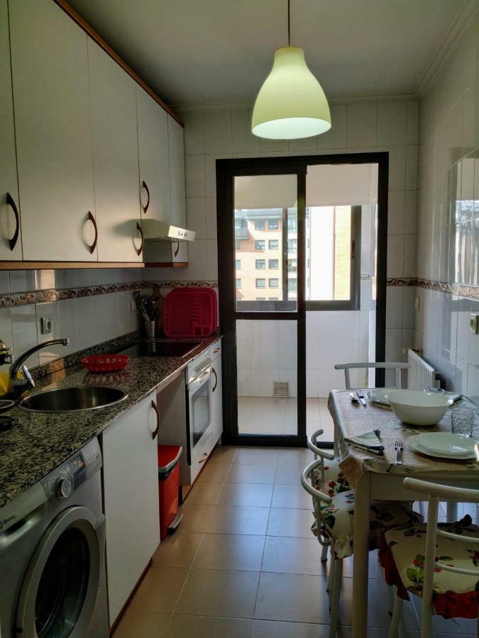 Apartamento En Oviedo,Wifi Ngoại thất bức ảnh